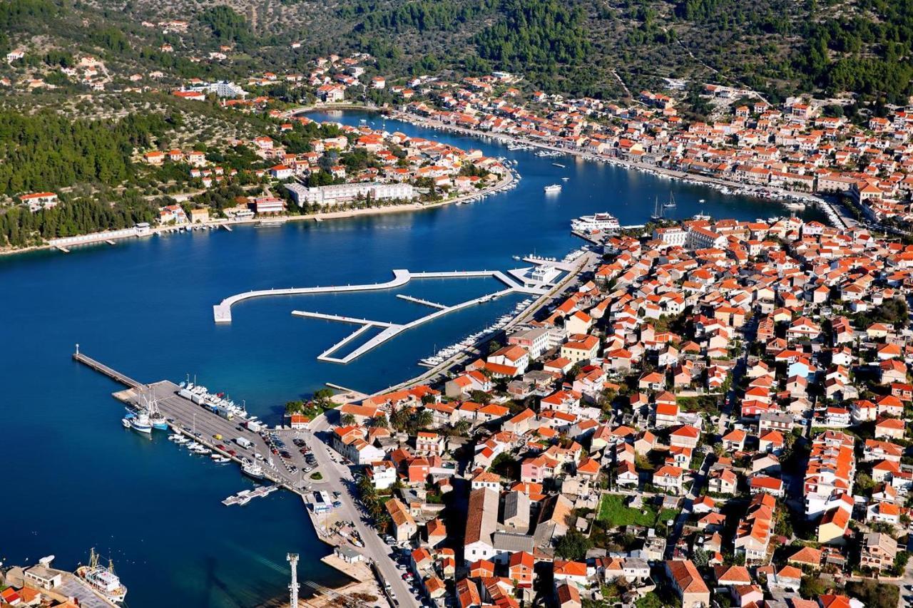 Penthouse J&a Vela Luka