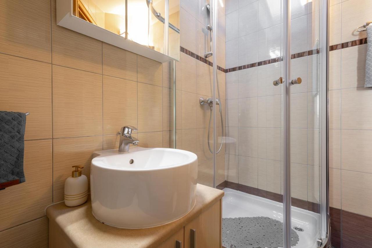 Penthouse J&a Apartment Vela Luka