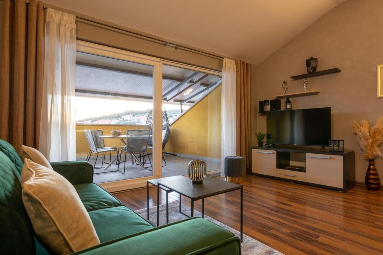 Apartment Penthouse J&a *