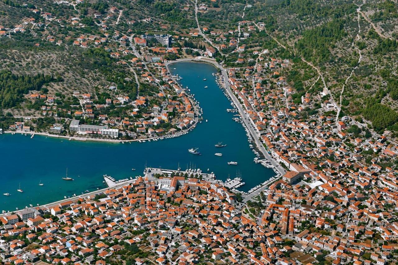 Penthouse J&a Vela Luka