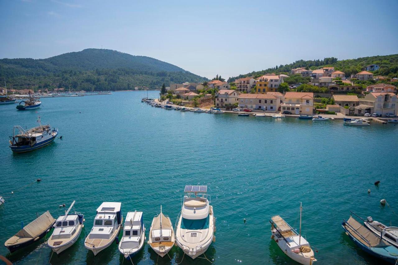 Penthouse J&a * Vela Luka