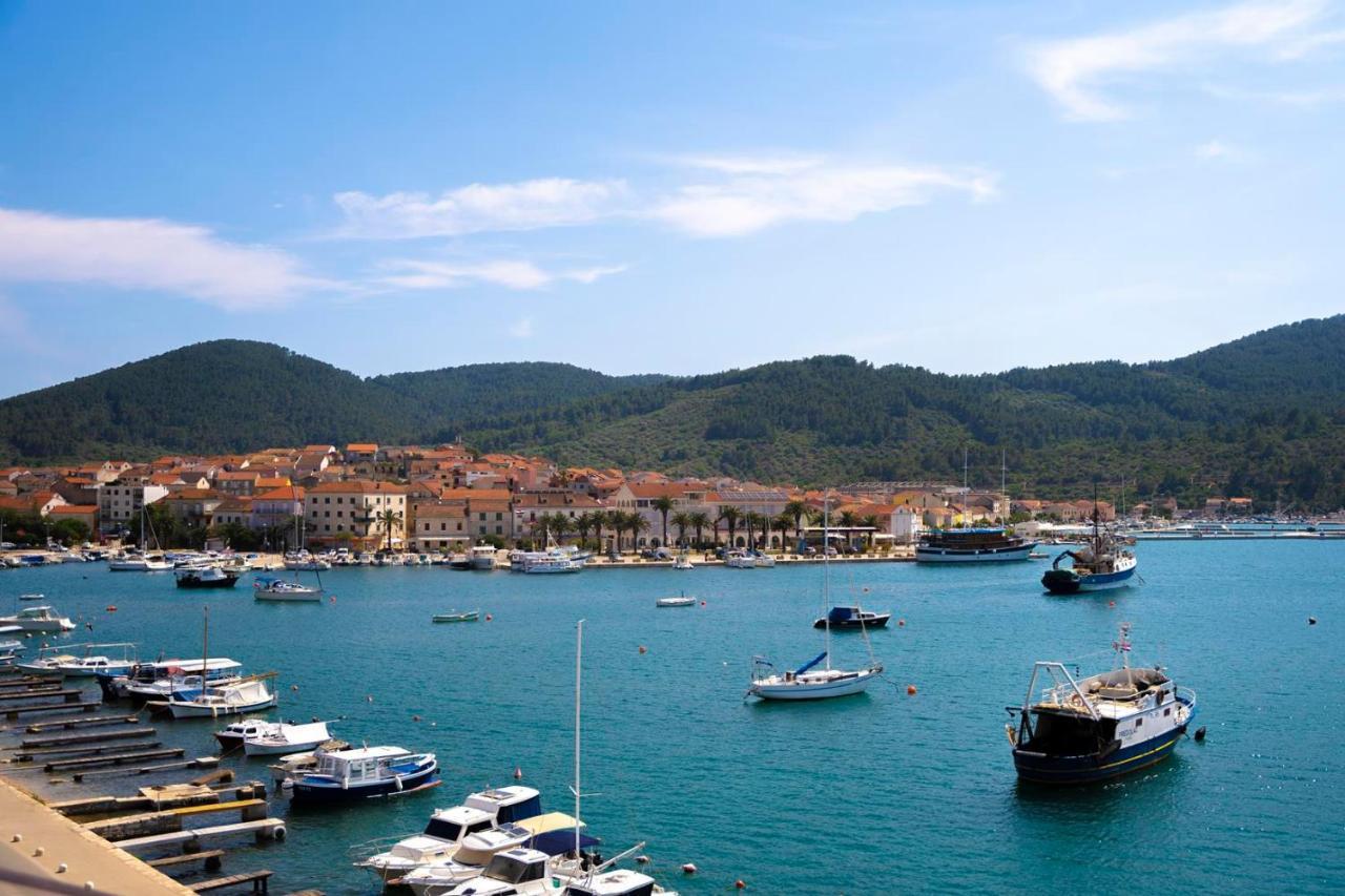 Penthouse J&a * Vela Luka